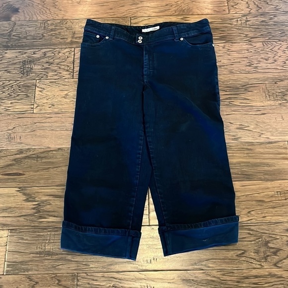 Chico’s Platinum Athena M Crop Size 2.5 - Picture 1 of 16